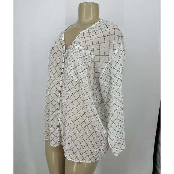 CAbi Small Women Blouse #740 Button Front Roll Tab Long Sleeve Sheer X16 - Picture 3 of 8